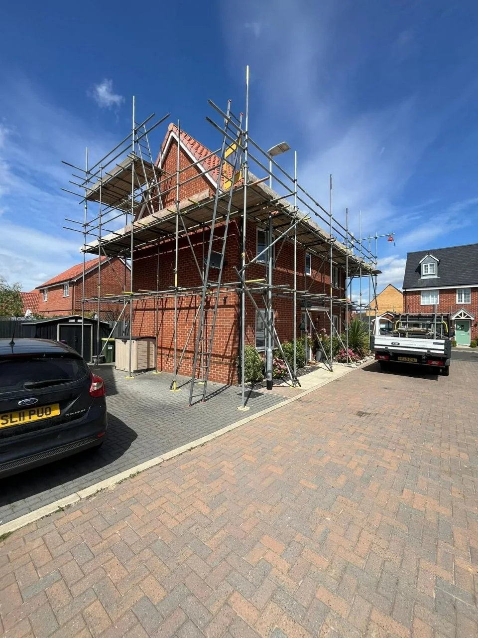 Roof Scaffolding in Rochford, Essex — real Axis Scaffolding project photograph