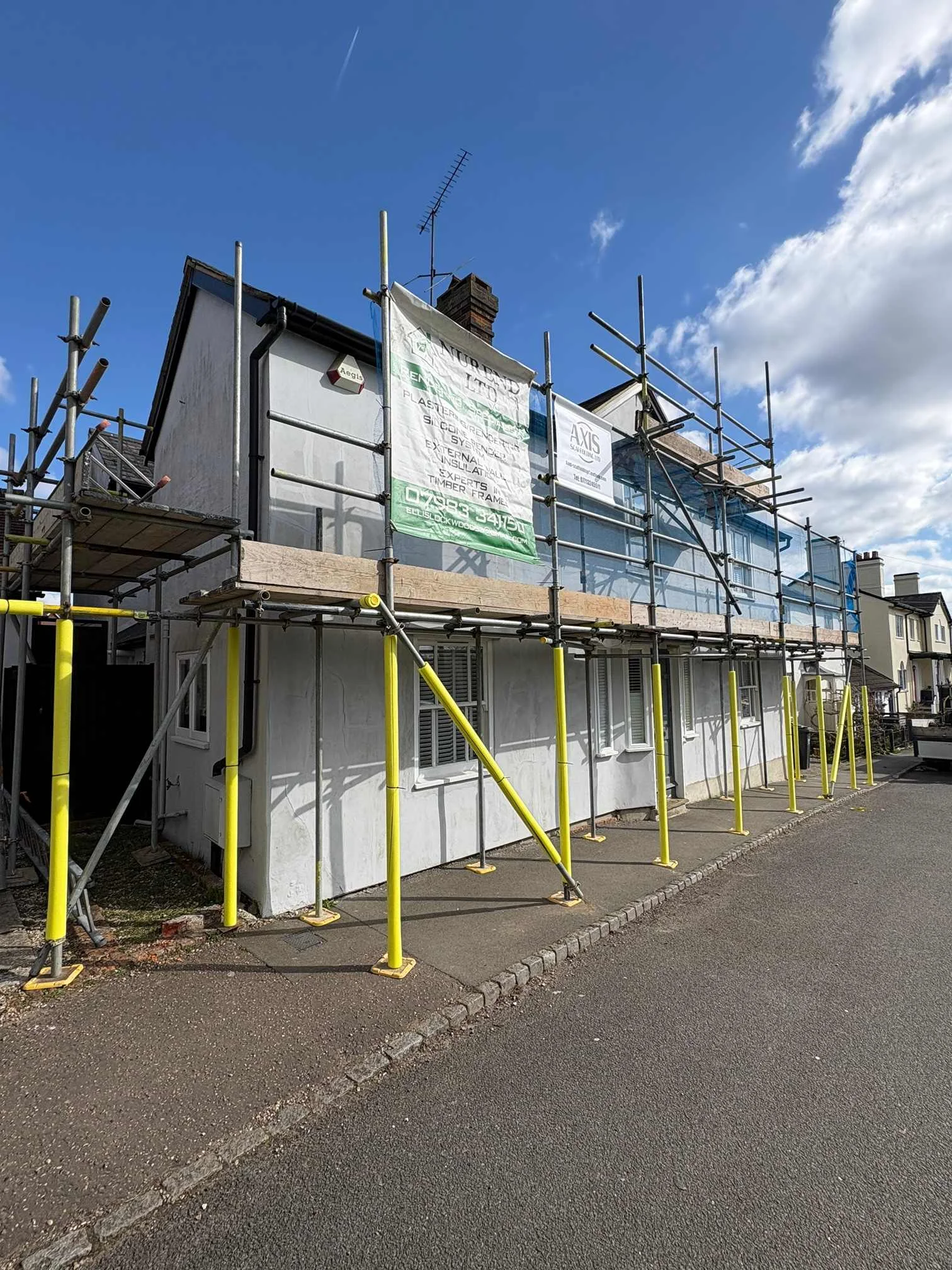 Roof Scaffolding in Basildon, Essex — real Axis Scaffolding project photograph